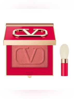 Valentino Eye2Cheek dual use blush & eyeshadow | Shade 04 sweet rebel